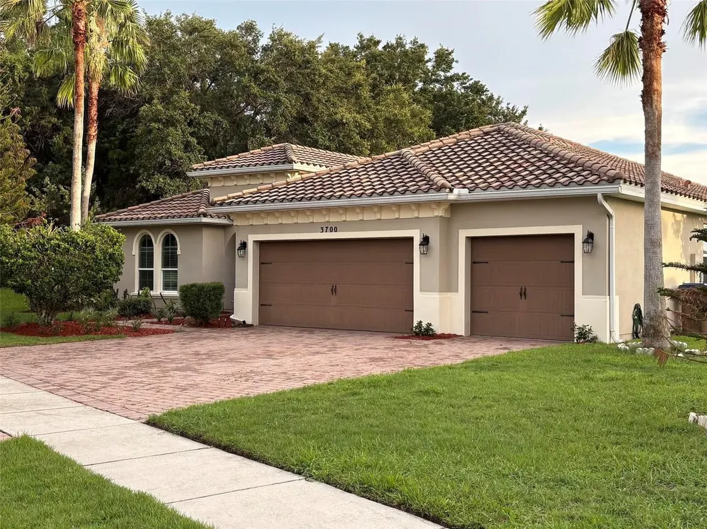 3700 Paradiso Circle Kissimmee FL 34746