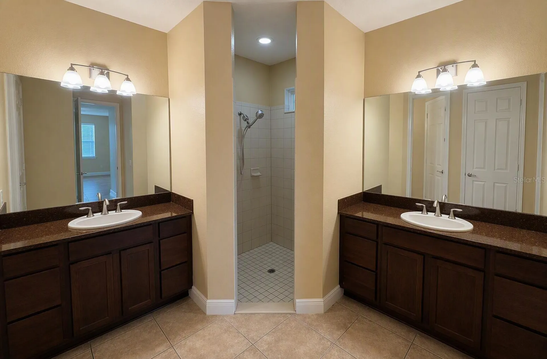 3700 Paradiso Circle Kissimmee FL 34746