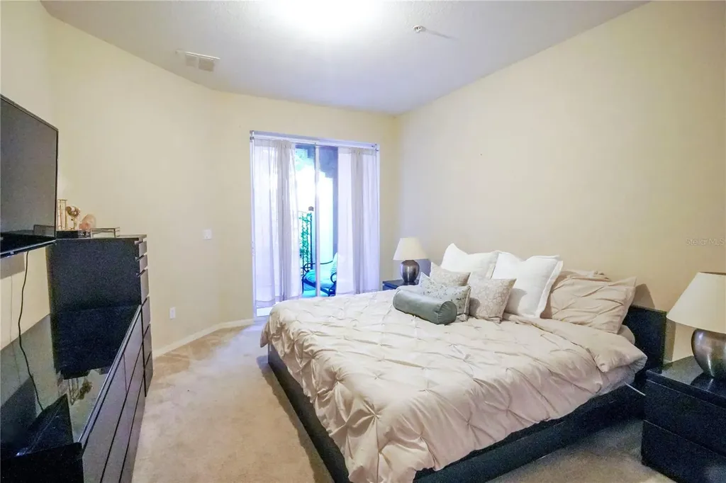 2925 Aqua Virgo Loop Orlando FL 32837