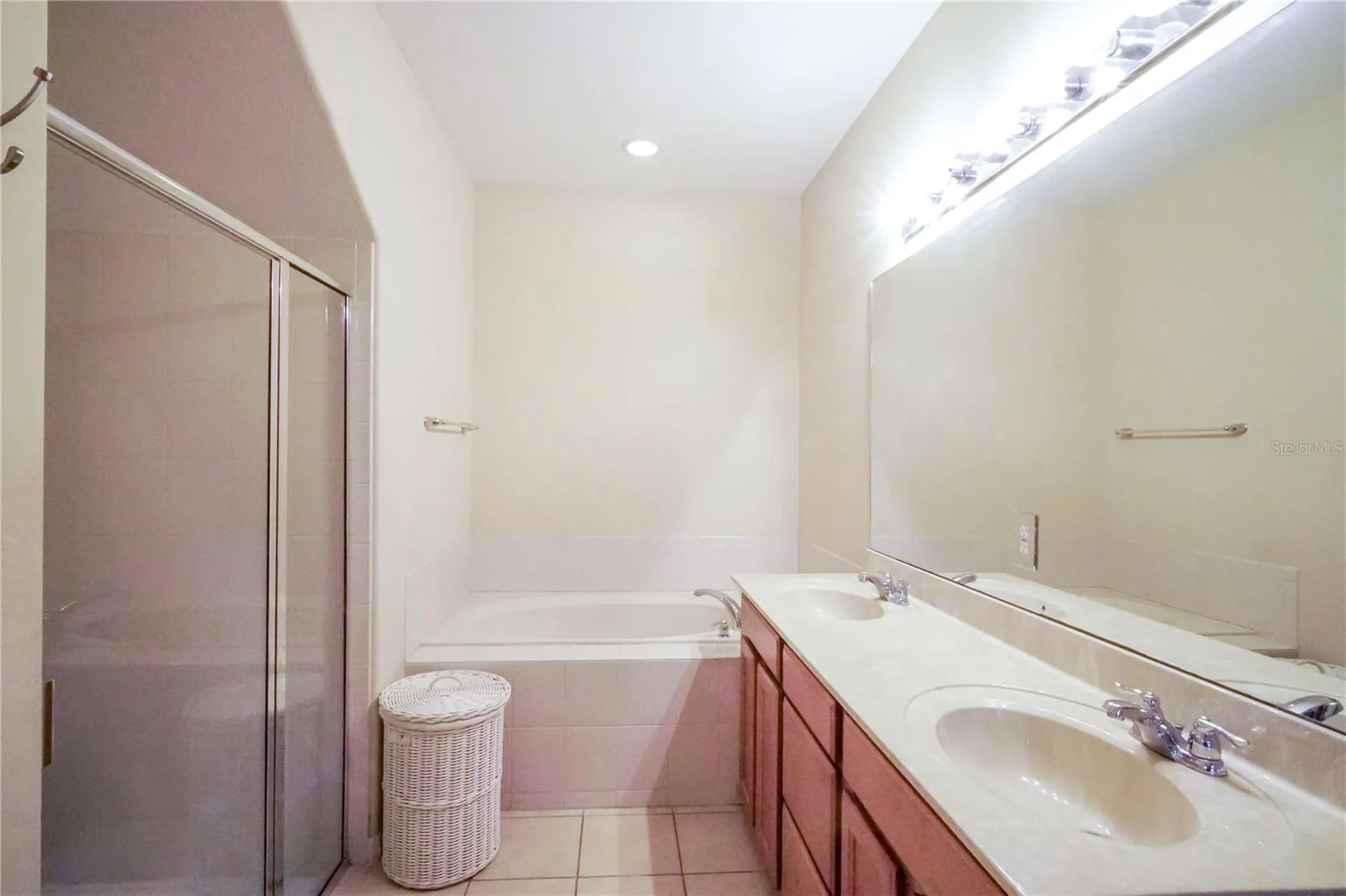 2925 Aqua Virgo Loop Orlando FL 32837