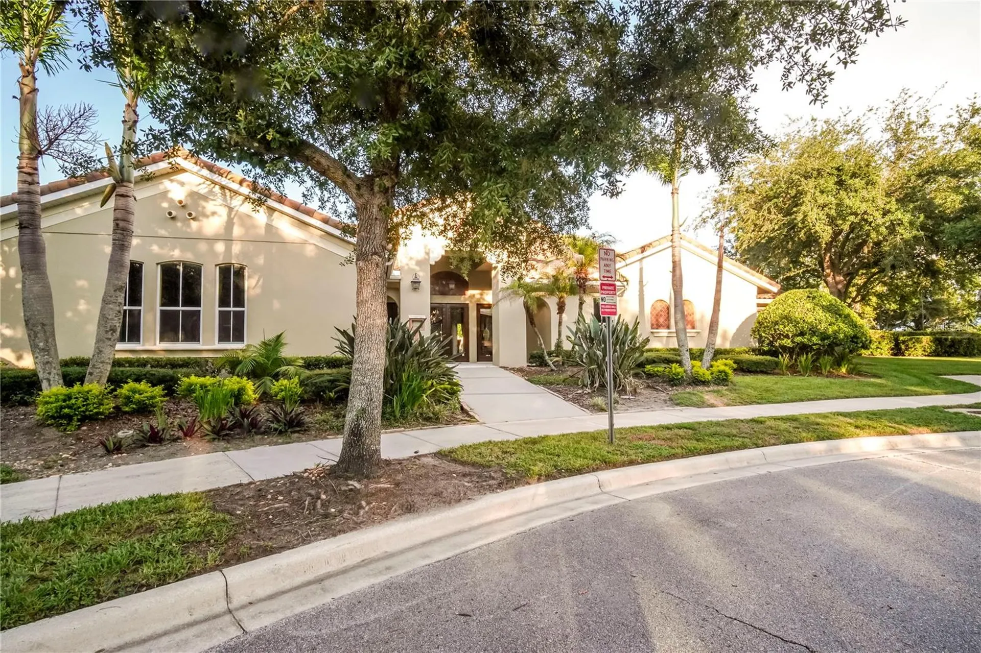 2925 Aqua Virgo Loop Orlando FL 32837