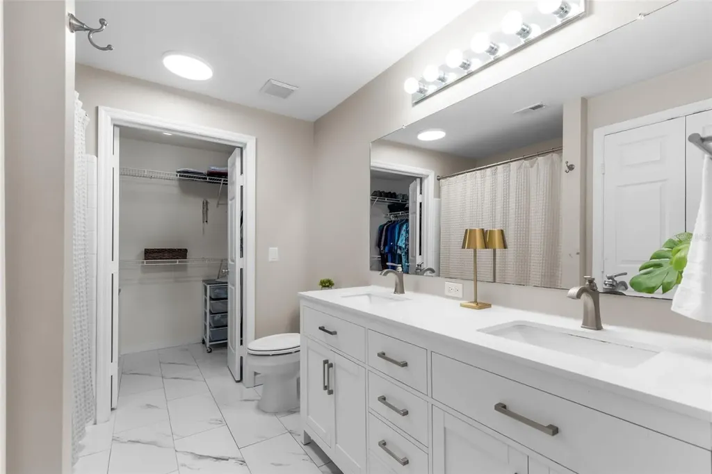 501 Knights Run Avenue Tampa FL 33602
