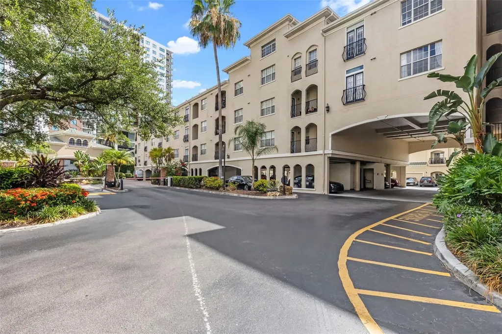 501 Knights Run Avenue Tampa FL 33602