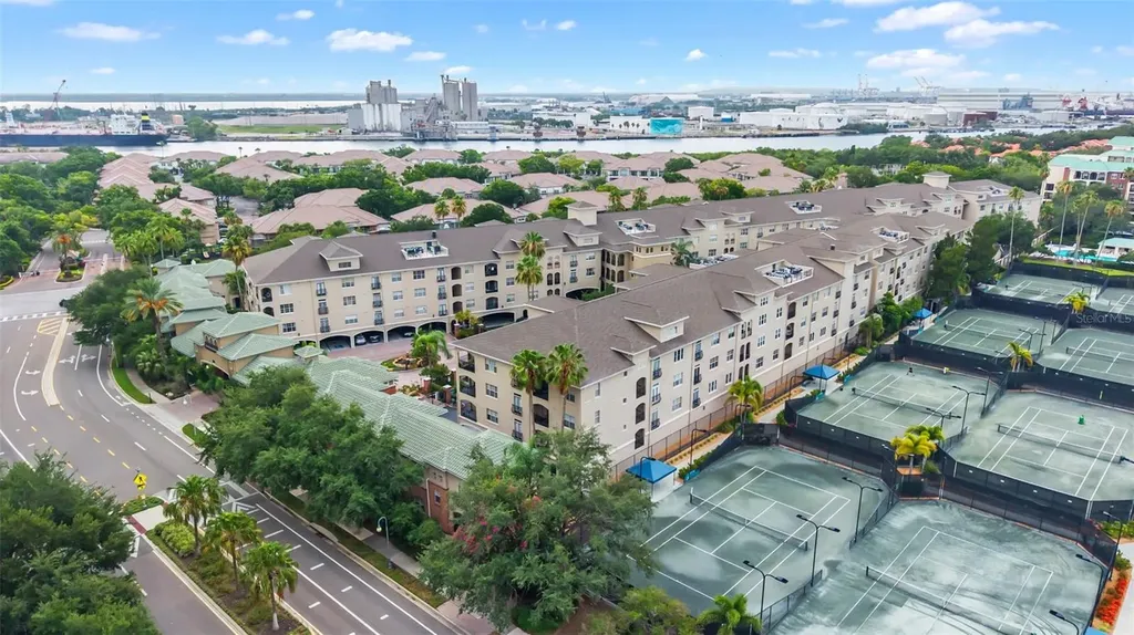 501 Knights Run Avenue Tampa FL 33602