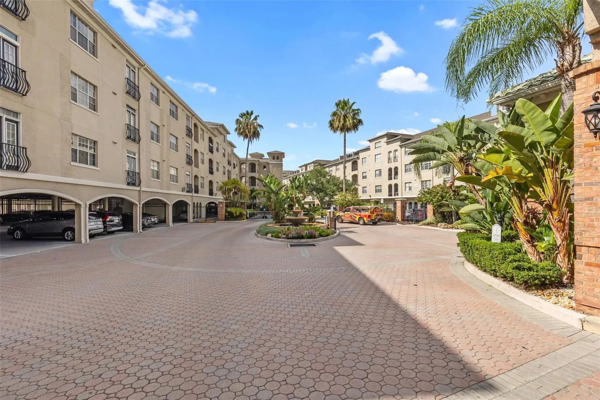 501 Knights Run Avenue Tampa FL 33602