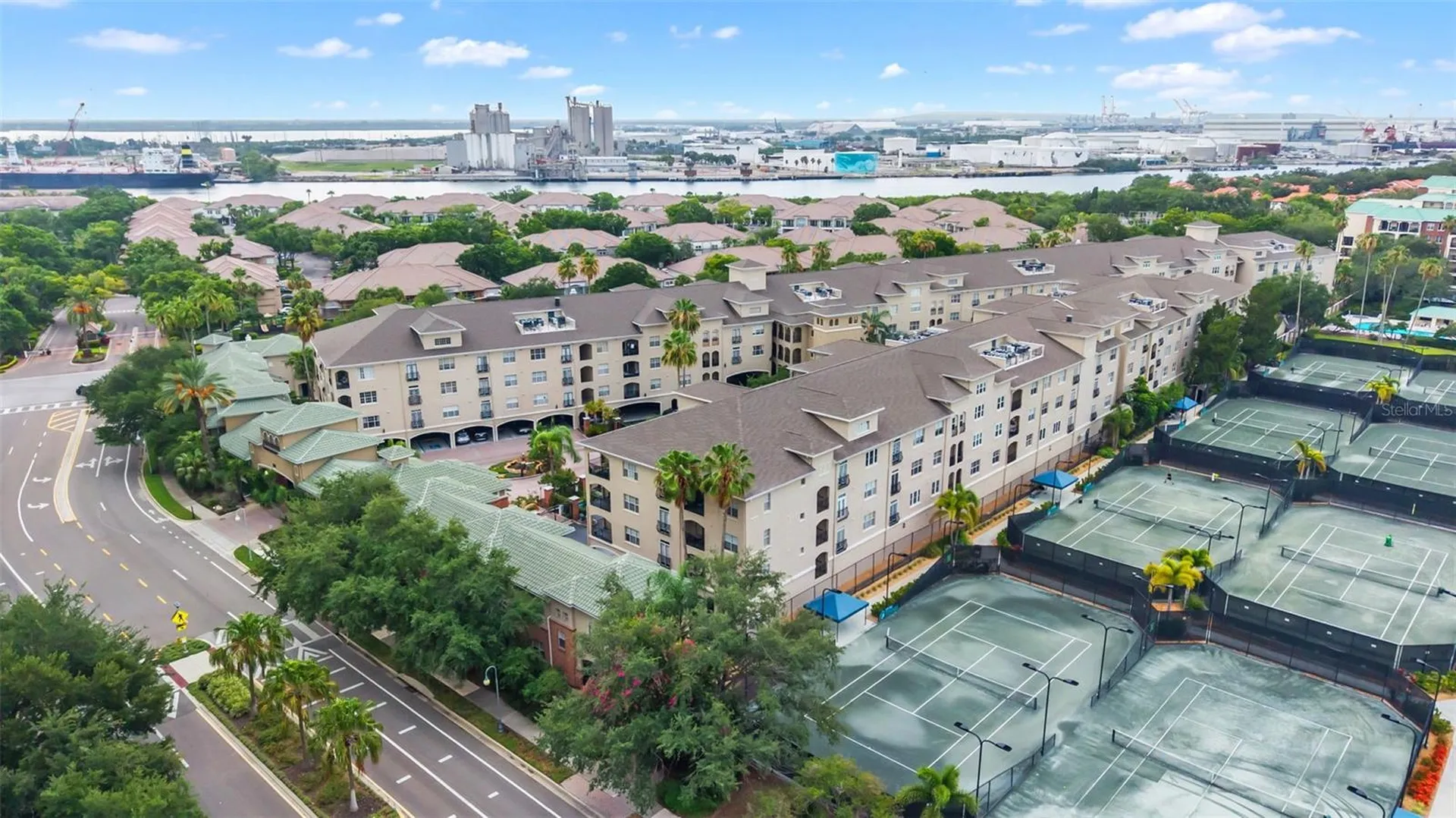 501 Knights Run Avenue Tampa FL 33602