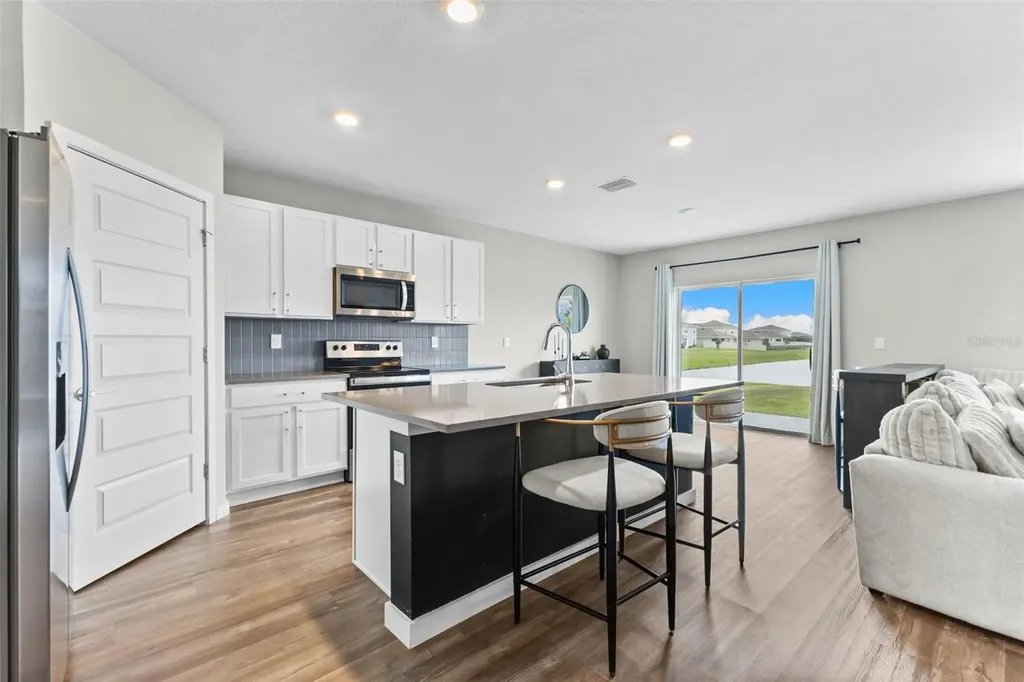9728 Crescent Ray Drive Wesley Chapel FL 33545