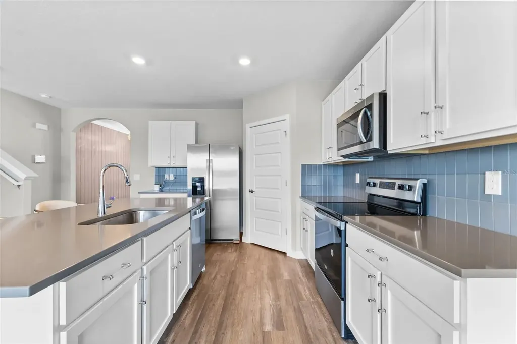 9728 Crescent Ray Drive Wesley Chapel FL 33545