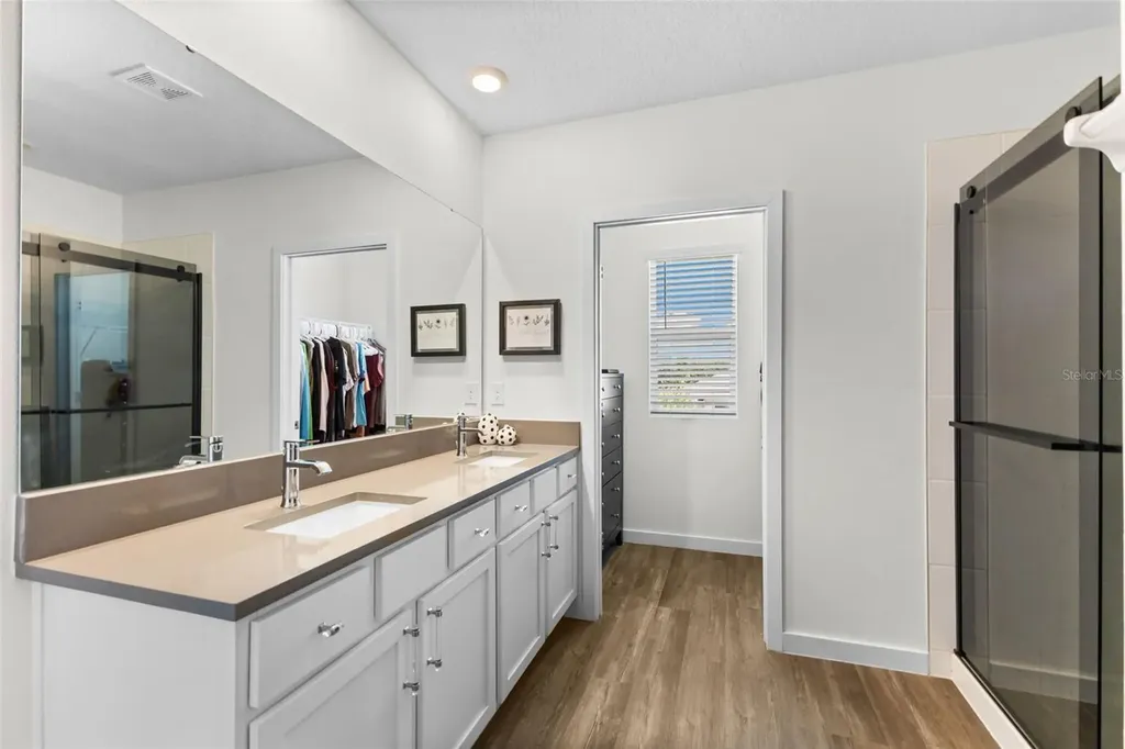 9728 Crescent Ray Drive Wesley Chapel FL 33545