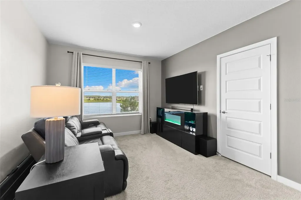 9728 Crescent Ray Drive Wesley Chapel FL 33545