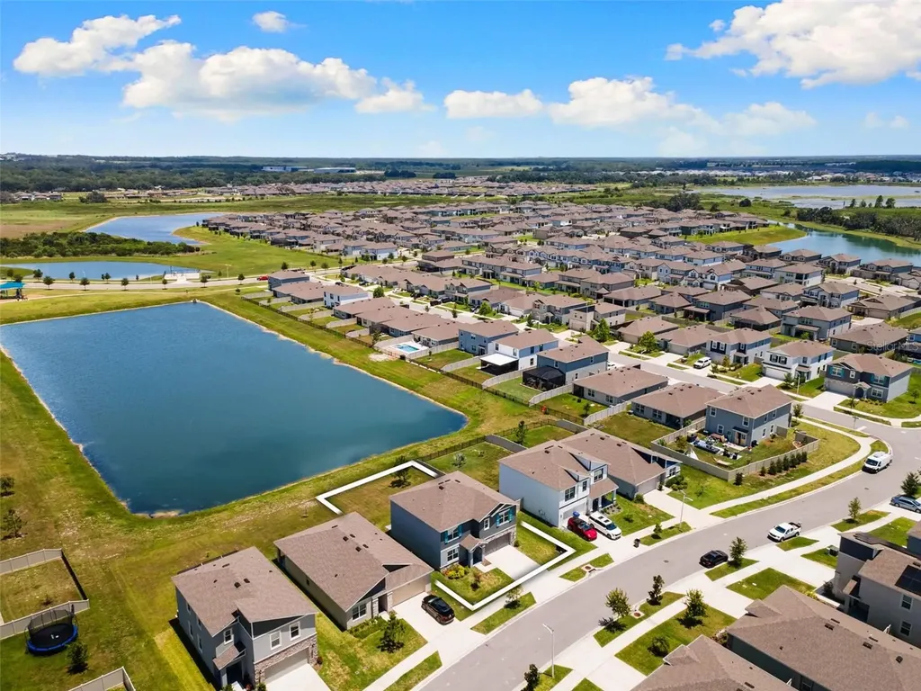 9728 Crescent Ray Drive Wesley Chapel FL 33545