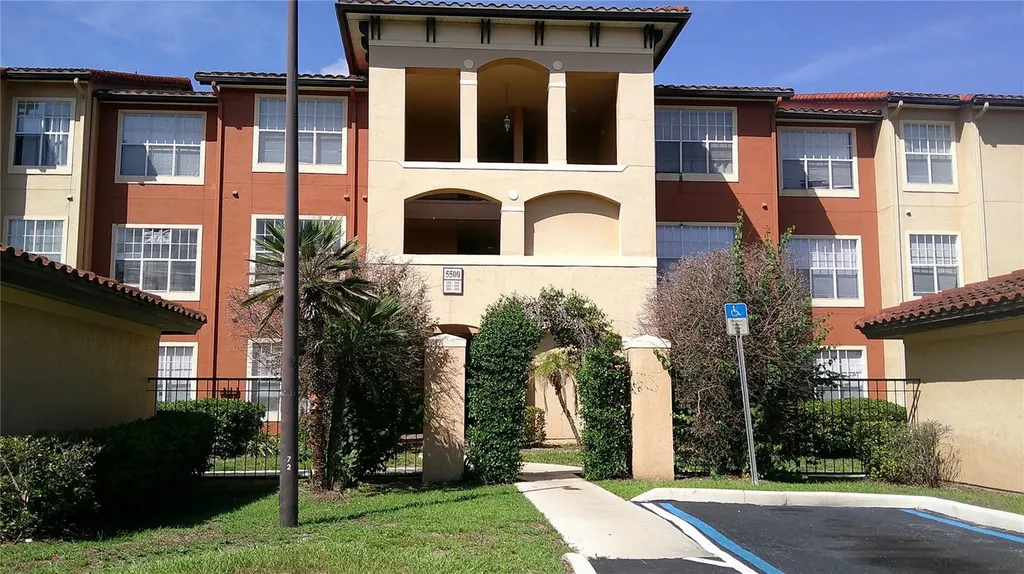 5500 Metrowest Boulevard Orlando FL 32811