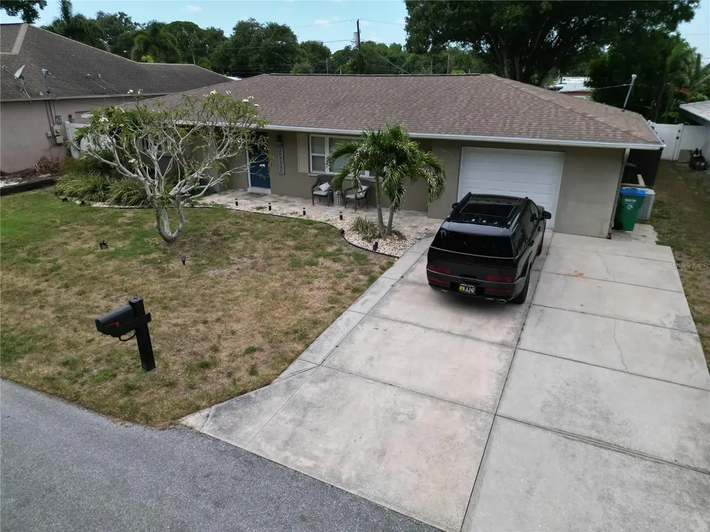 10541 86th Avenue Seminole FL 33772