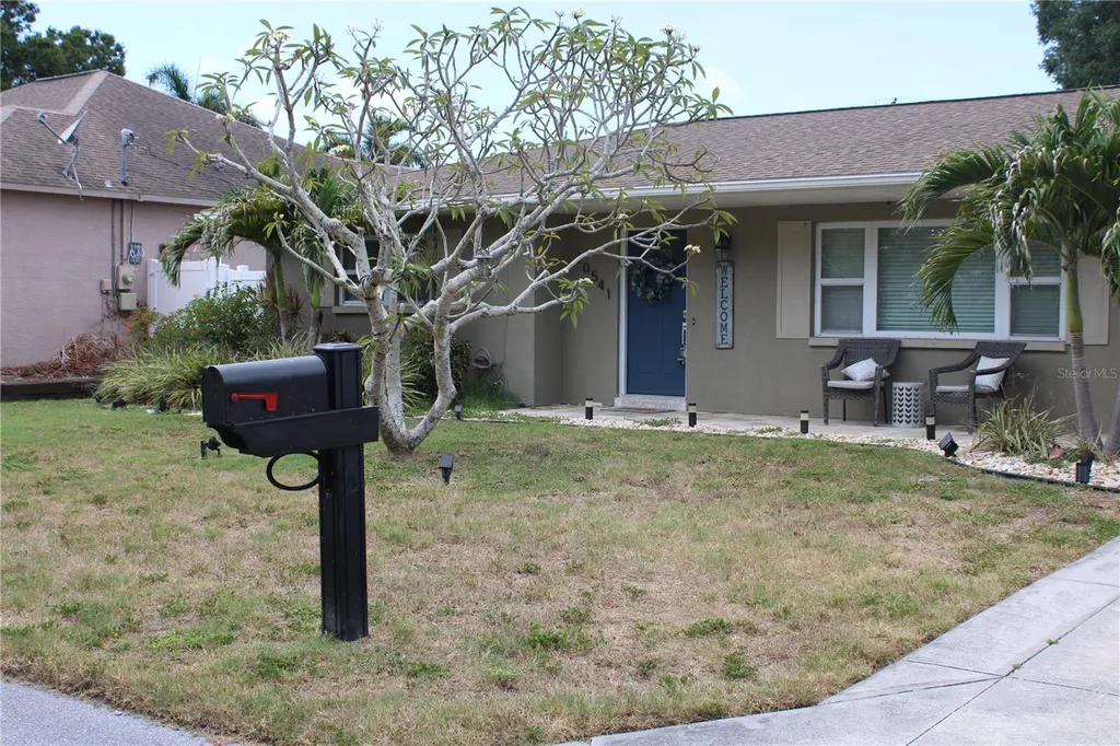 10541 86th Avenue Seminole FL 33772