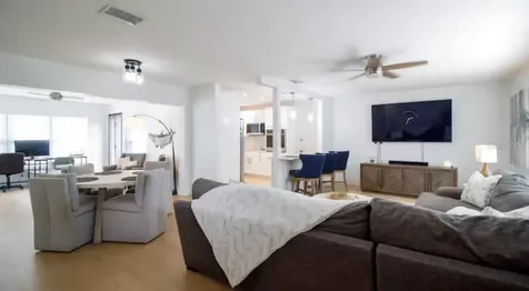 10541 86th Avenue Seminole FL 33772