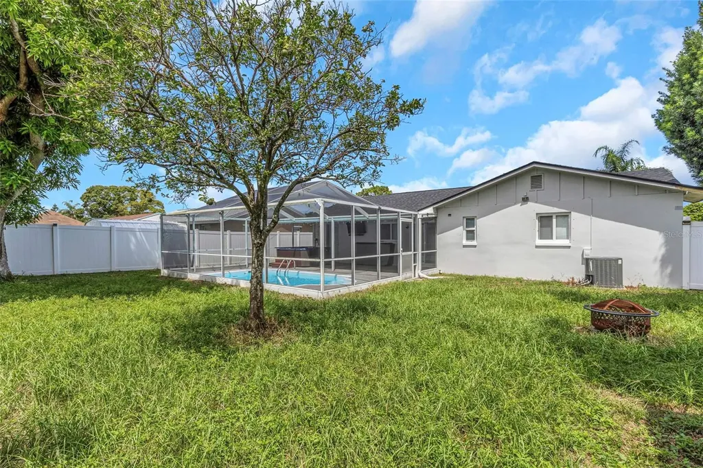 6842 62nd Avenue N Pinellas Park FL 33781