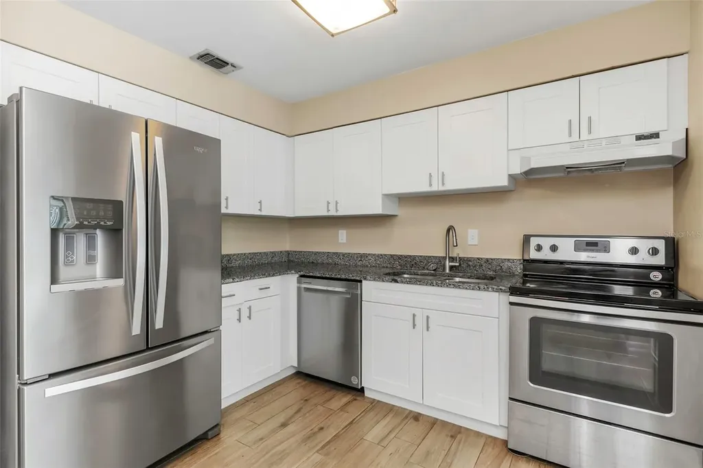 6842 62nd Avenue N Pinellas Park FL 33781