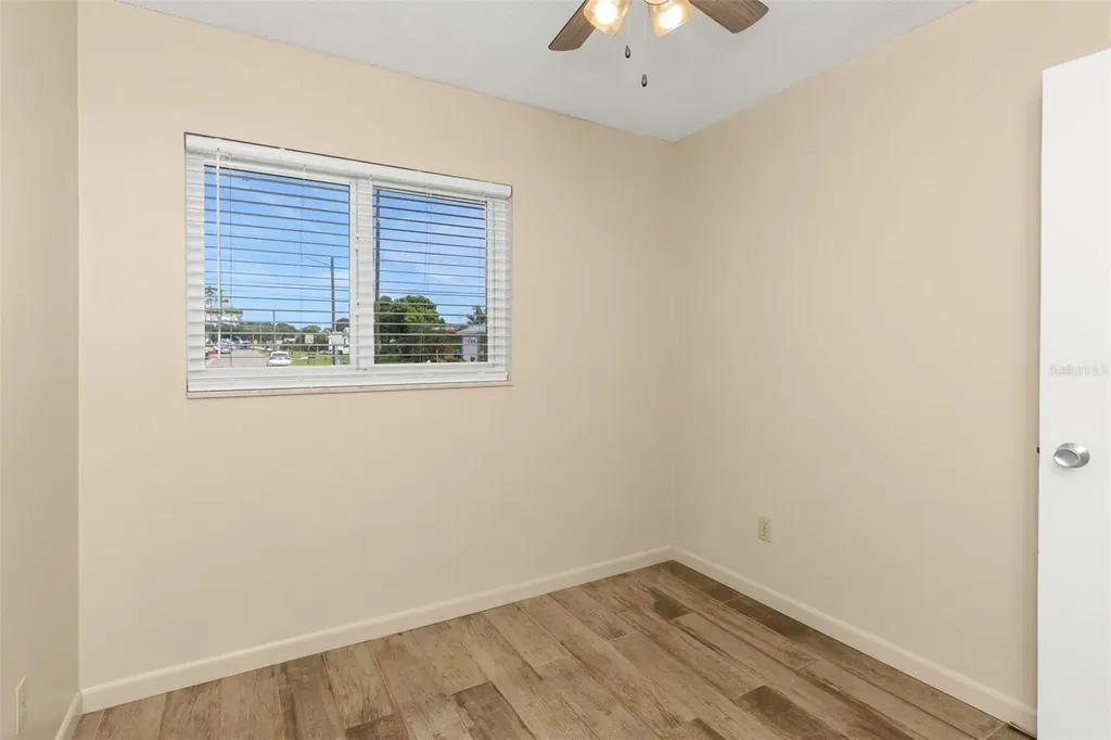 6842 62nd Avenue N Pinellas Park FL 33781