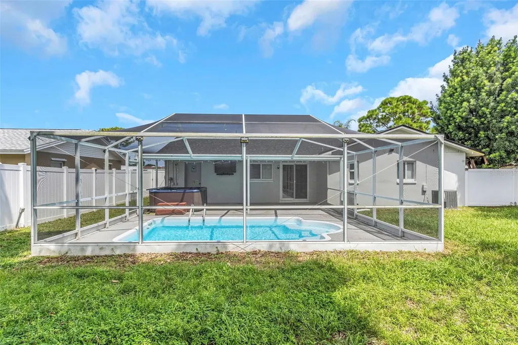 6842 62nd Avenue N Pinellas Park FL 33781