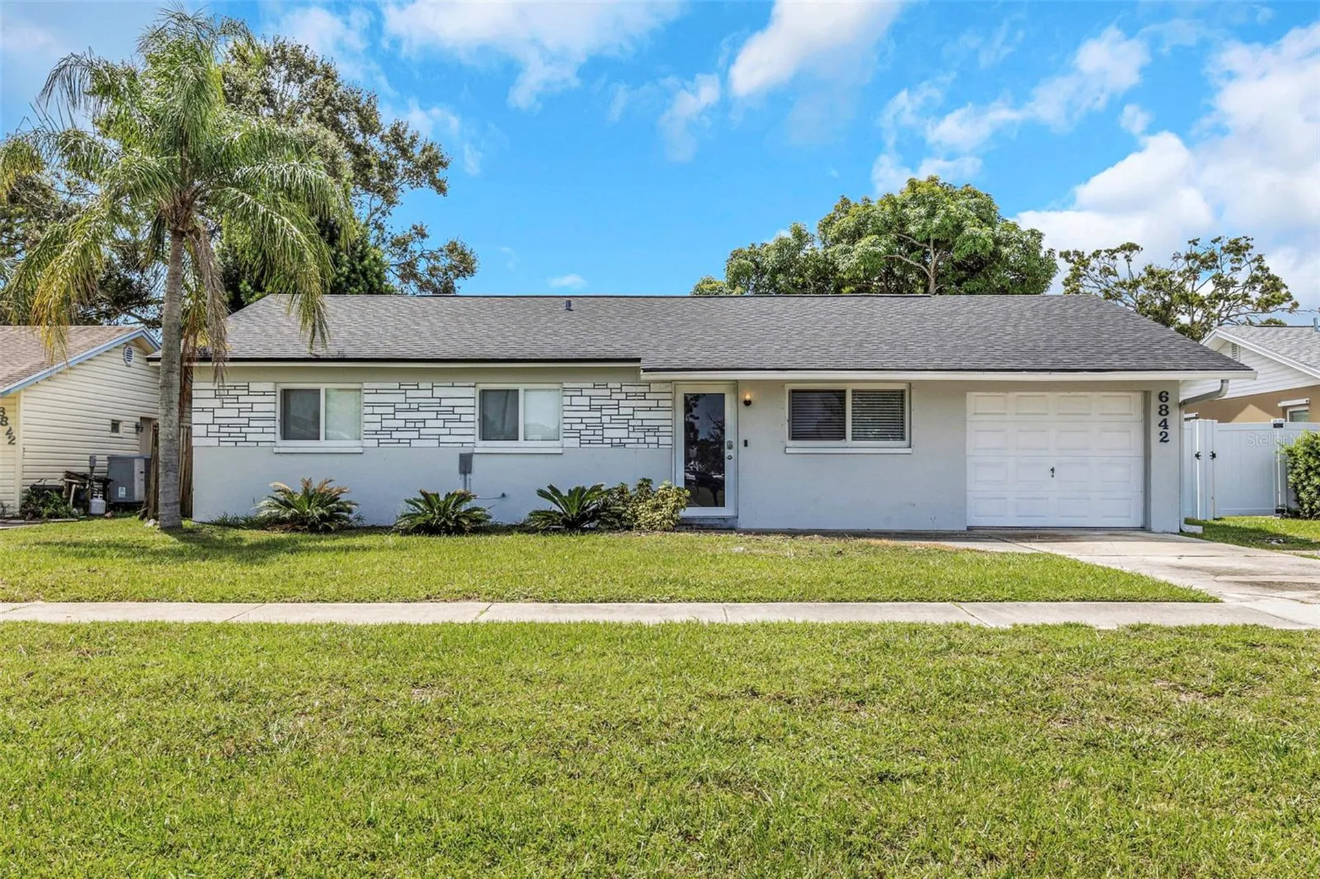 6842 62nd Avenue N Pinellas Park FL 33781