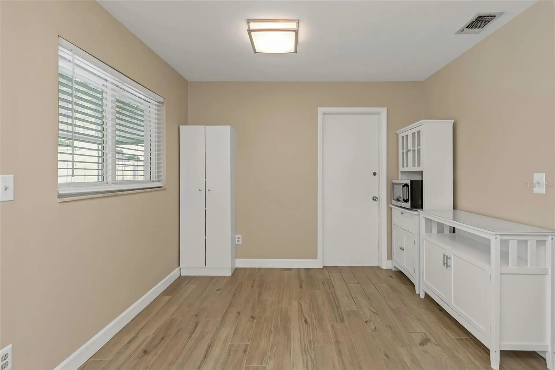 6842 62nd Avenue N Pinellas Park FL 33781