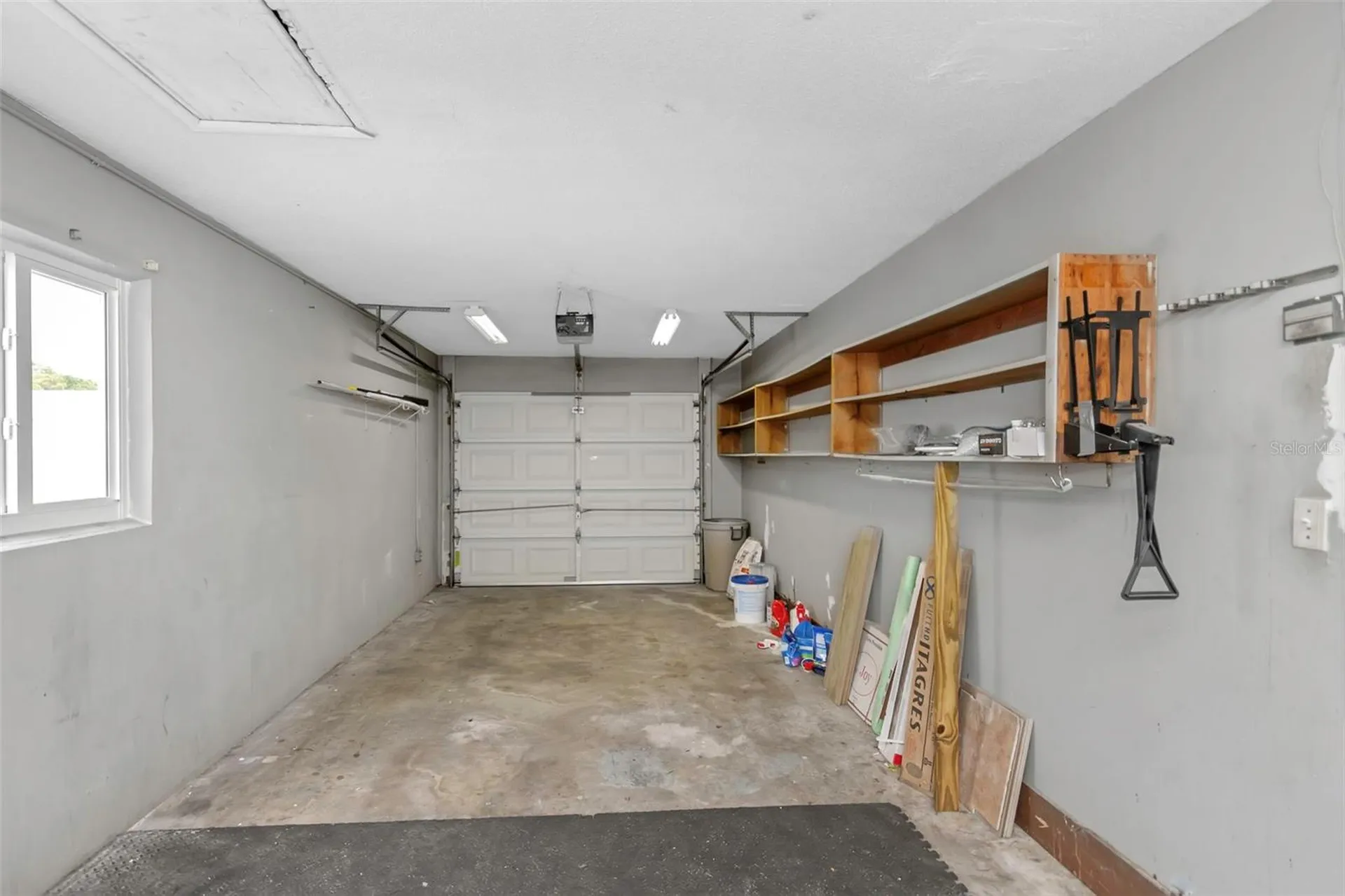 6842 62nd Avenue N Pinellas Park FL 33781