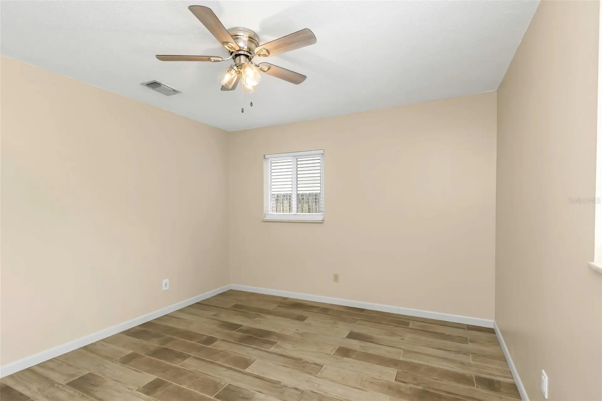 6842 62nd Avenue N Pinellas Park FL 33781