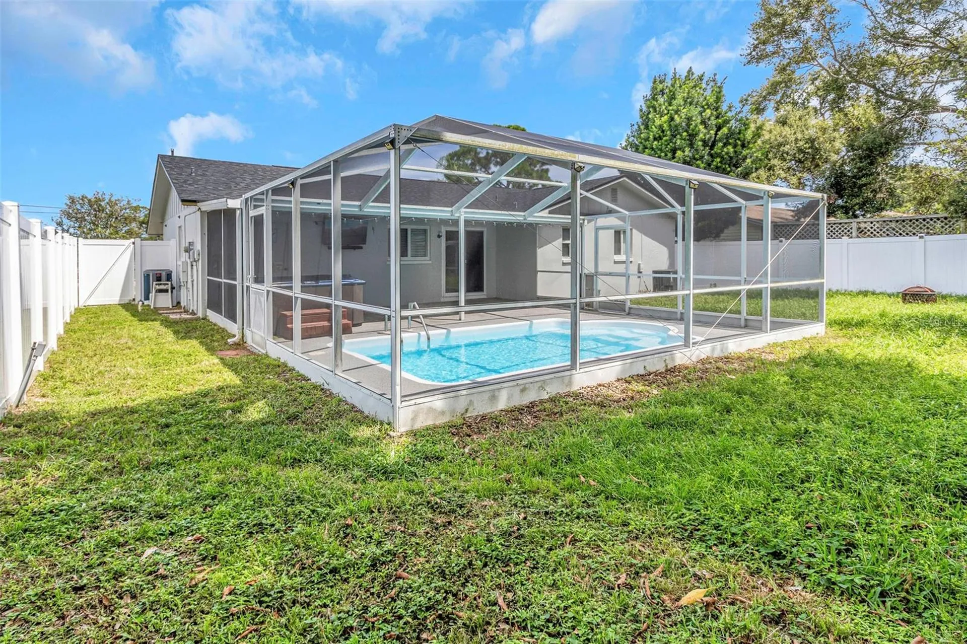 6842 62nd Avenue N Pinellas Park FL 33781