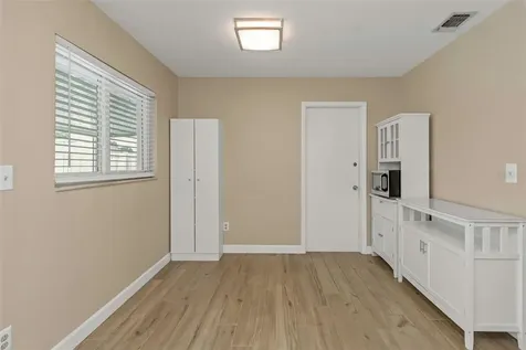6842 62nd Avenue N Pinellas Park FL 33781