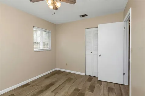 6842 62nd Avenue N Pinellas Park FL 33781