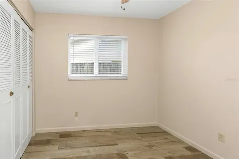 6842 62nd Avenue N Pinellas Park FL 33781