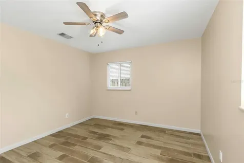 6842 62nd Avenue N Pinellas Park FL 33781