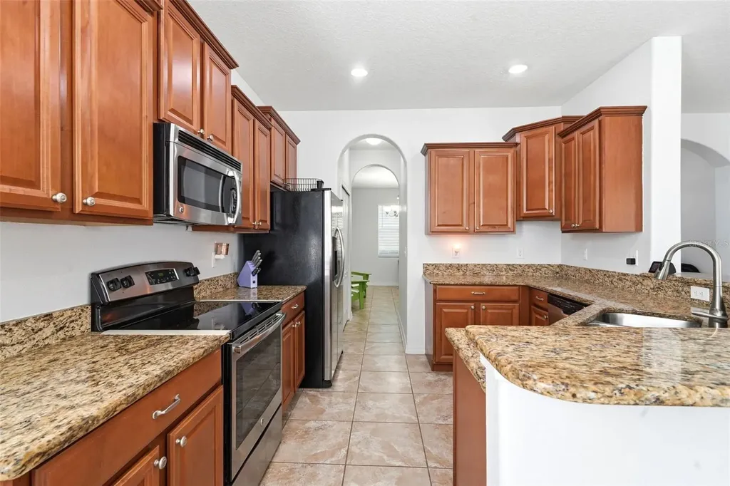6829 Sundrop Street Harmony FL 34773