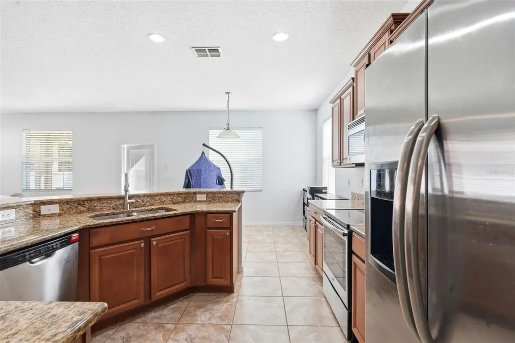 6829 Sundrop Street Harmony FL 34773
