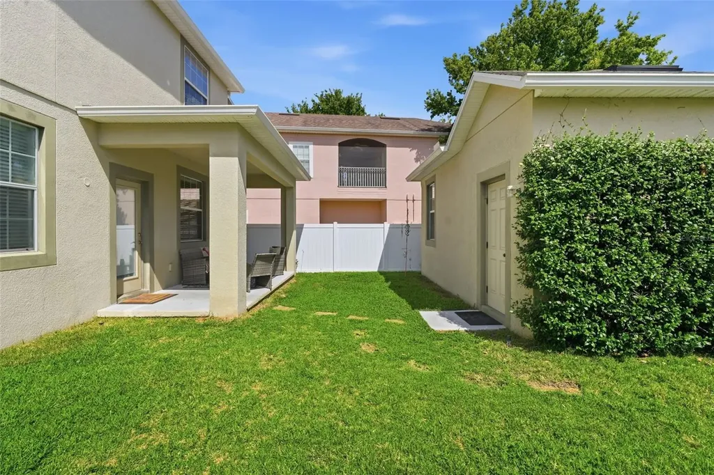 6829 Sundrop Street Harmony FL 34773