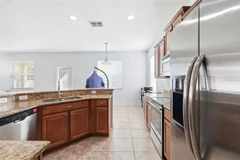 6829 Sundrop Street Harmony FL 34773
