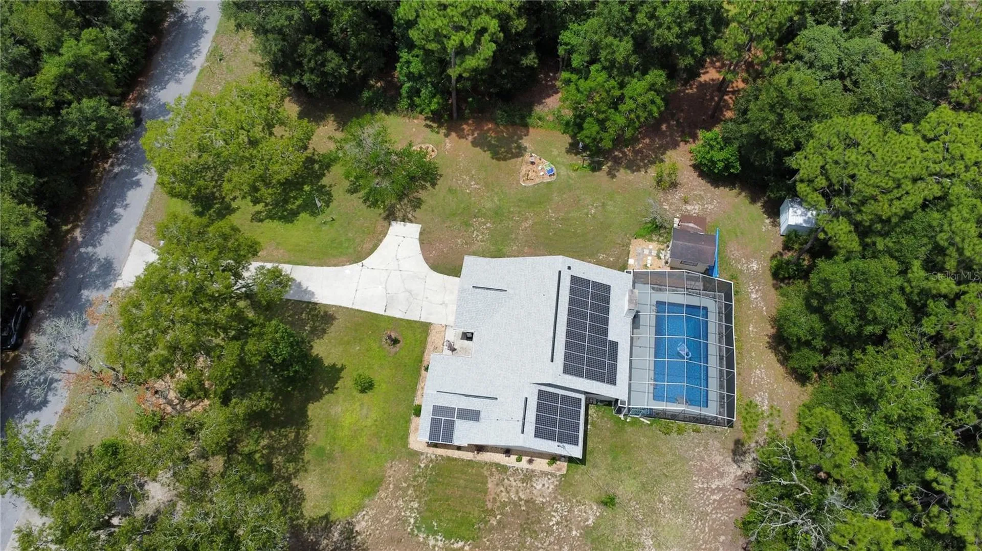 8951 SW 202nd Avenue Road Dunnellon FL 34431