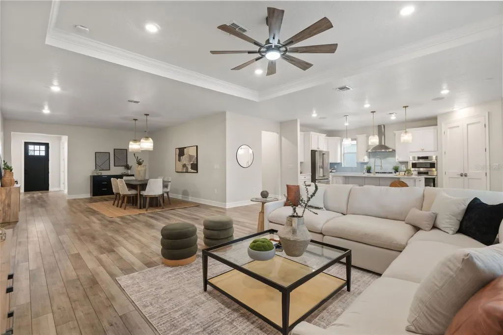 7916 Wandering Way Orlando FL 32836