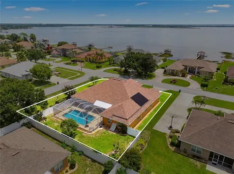 328 Hamilton Shores Drive NE Winter Haven FL 33881
