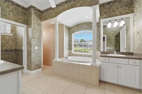 328 Hamilton Shores Drive NE Winter Haven FL 33881