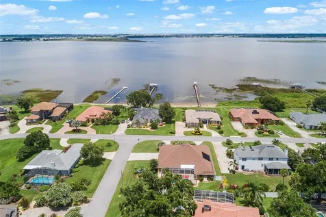 328 Hamilton Shores Drive NE Winter Haven FL 33881