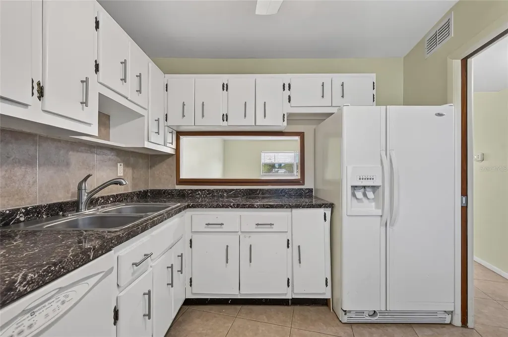 245 Center Road Venice FL 34285