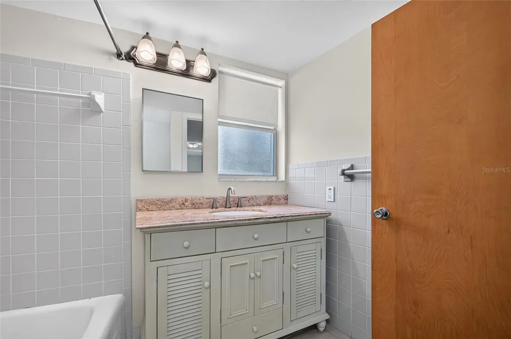 245 Center Road Venice FL 34285