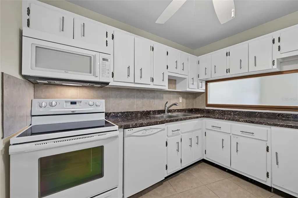 245 Center Road Venice FL 34285