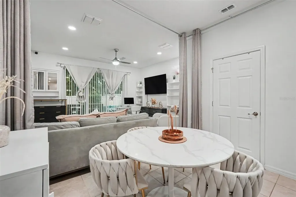 5374 Sylvester Loop Tampa FL 33610