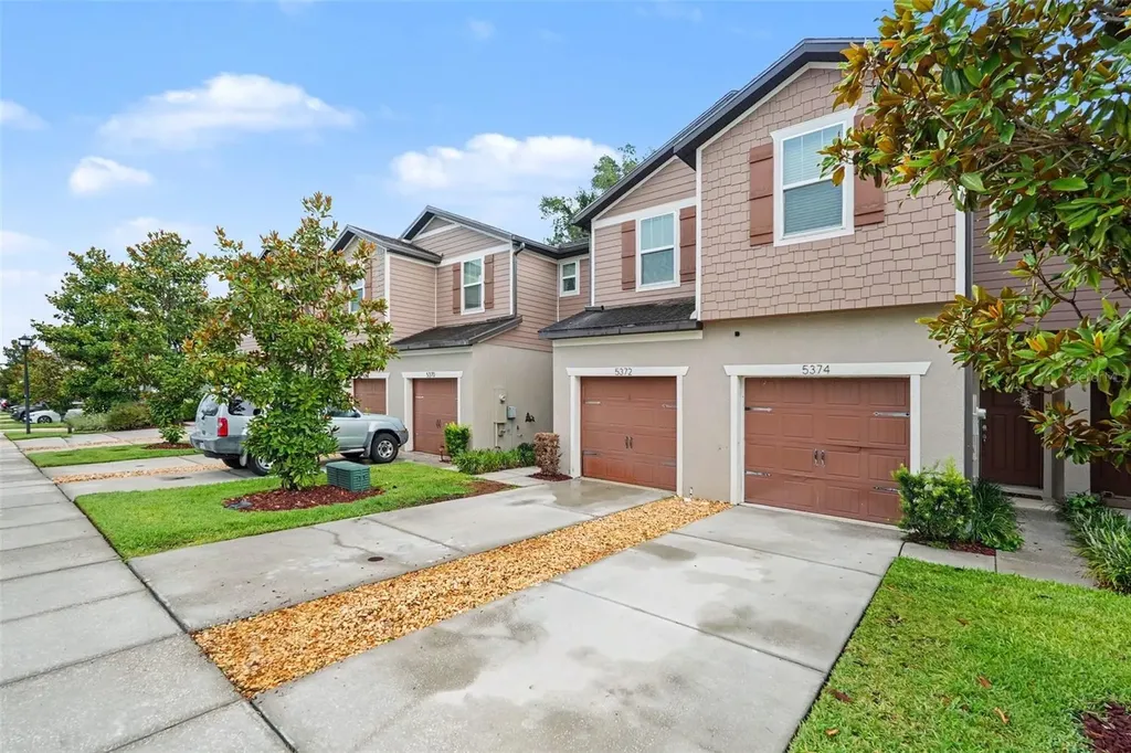 5374 Sylvester Loop Tampa FL 33610