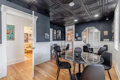 440 N Donnelly Street Mount Dora FL 32757