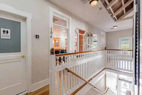 440 N Donnelly Street Mount Dora FL 32757