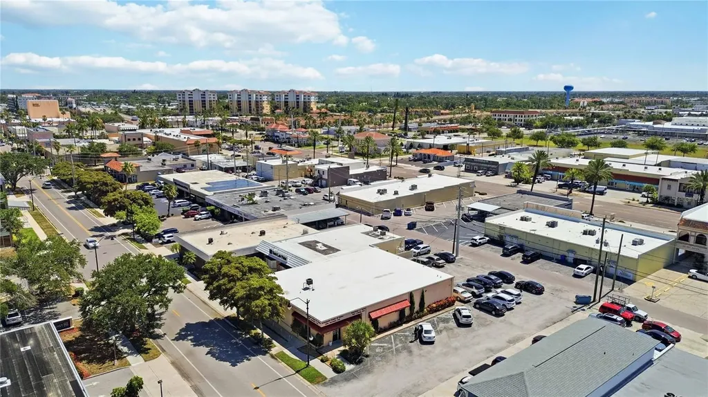 241 Nokomis Avenue S Venice FL 34285