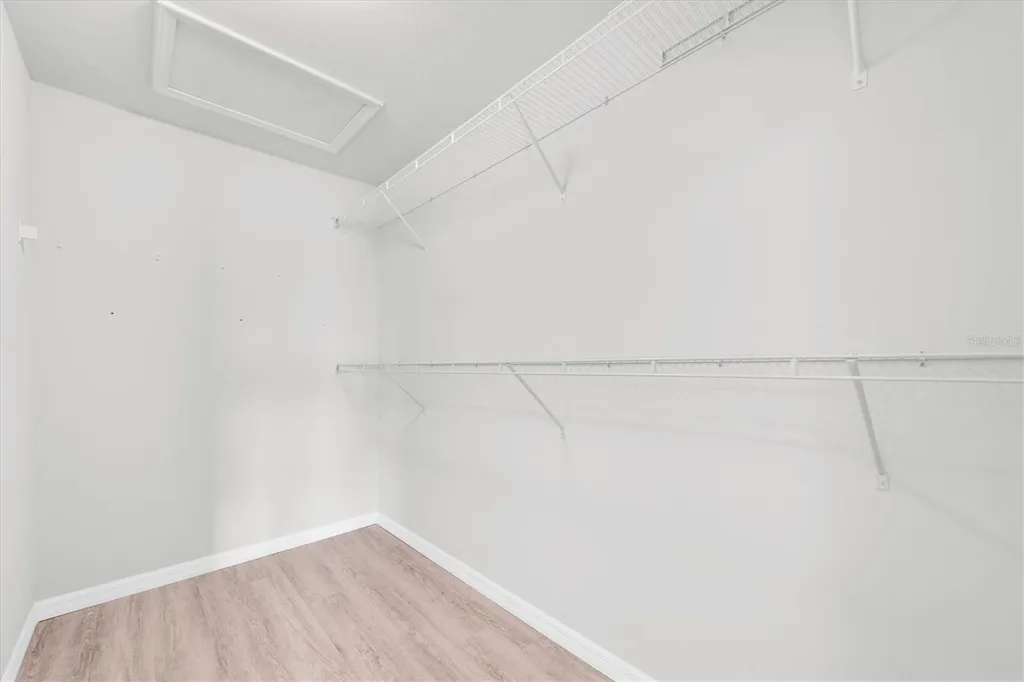 4958 White Sanderling Court Tampa FL 33619
